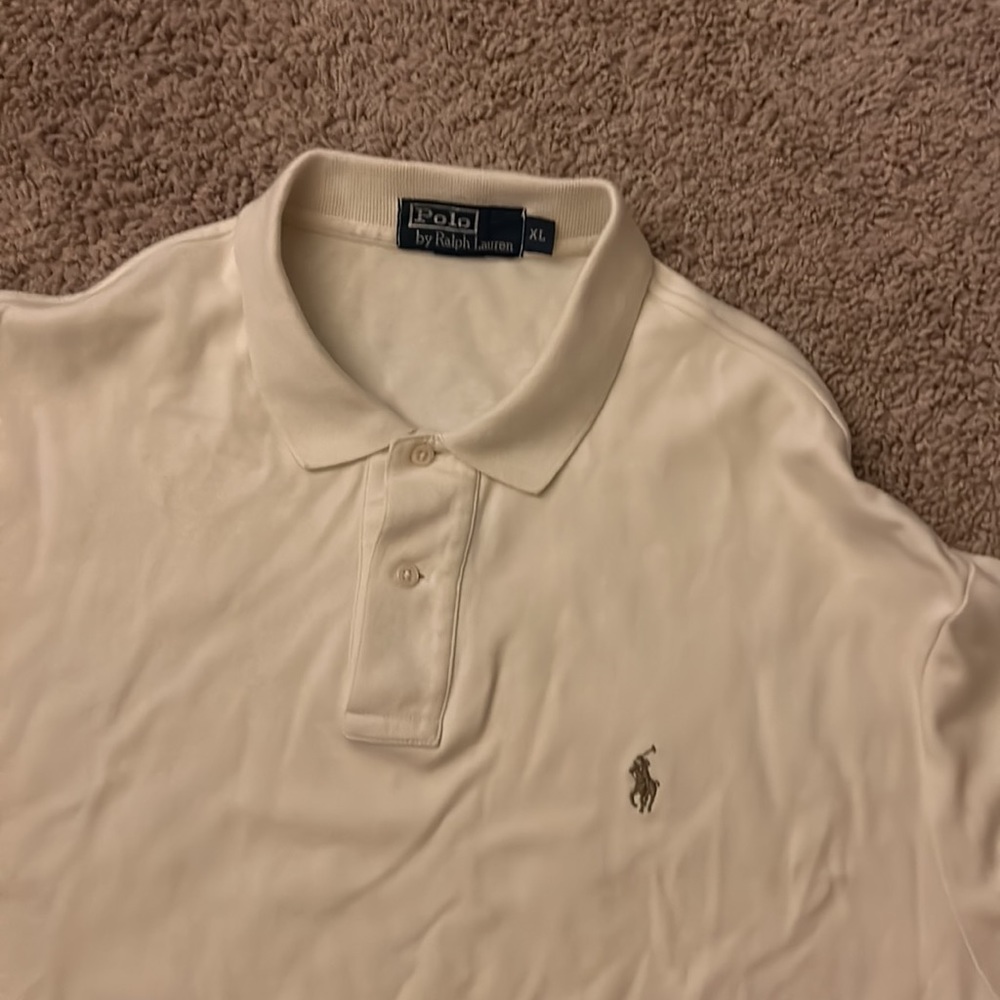 It Does Not Fit Me - image 2